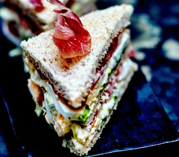 Club sandwich au poisson