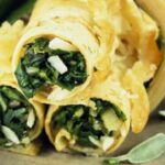 White-green pancake rolls