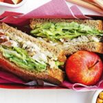 Sandwich au poulet à la bonté verte