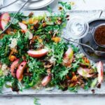 Salade de pêches et de quinoa