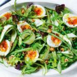 Salade de courgettes et d’asperges à l’œuf