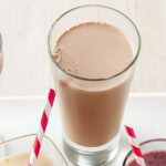 Milk-shake au chocolat et au soja