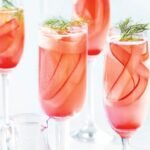 Cocktail pétillant à la rhubarbe et au fenouil